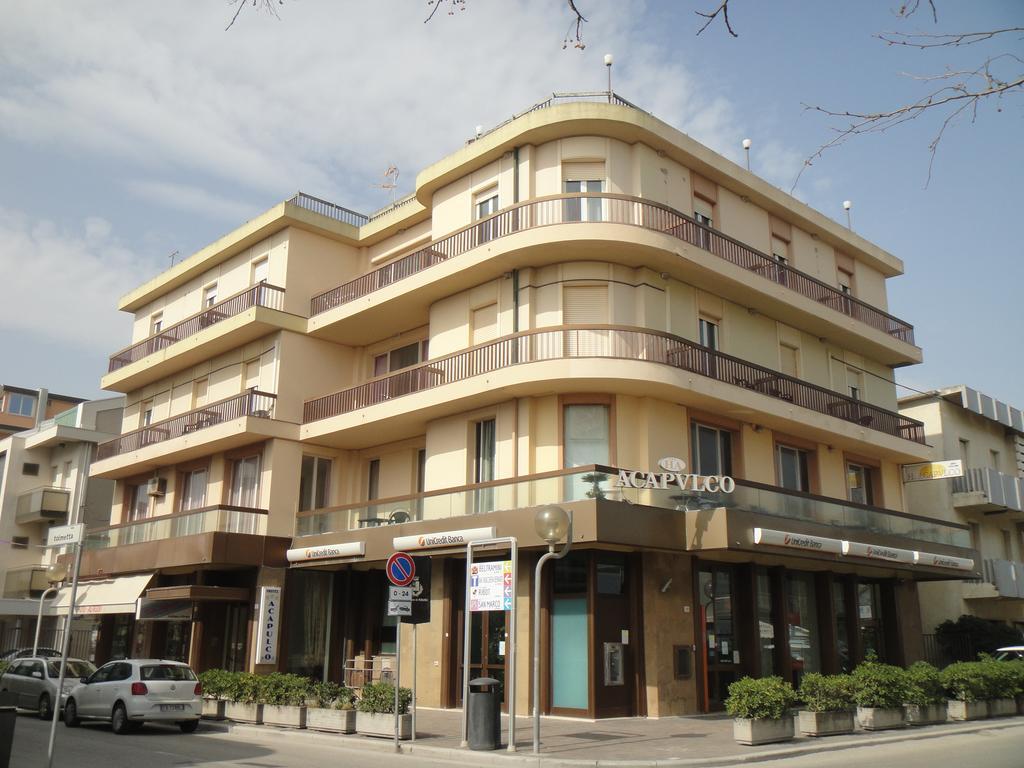 Hotel Acapulco Viserbella di Rimini ภายนอก รูปภาพ