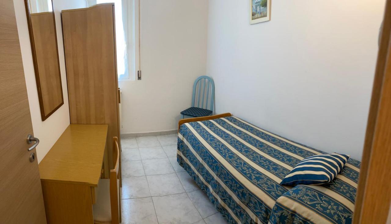 Hotel Acapulco Viserbella di Rimini ภายนอก รูปภาพ